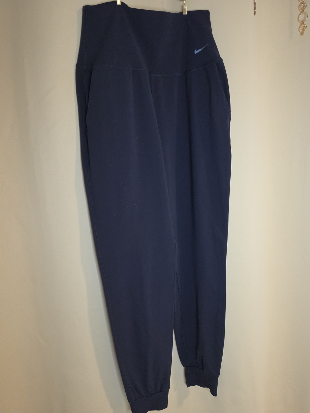 Nike Zenvy Black Dry Fit Athletic Joggers with Swoosh